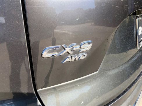 Used 2017 MAZDA CX-9 Signature image 28