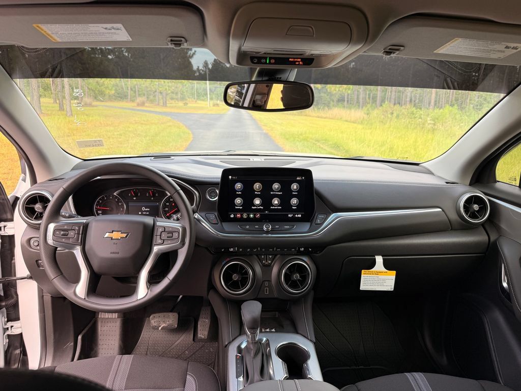 New 2026 Chevrolet Blazer LT w/ Convenience Package FWD image 15