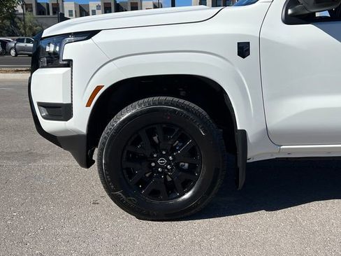 New 2026 Nissan Frontier SV w/ Tow Package AWD/4WD image 27
