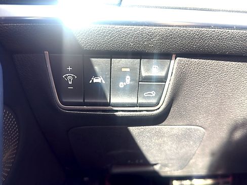 Used 2020 Kia Stinger GT2 RWD image 8
