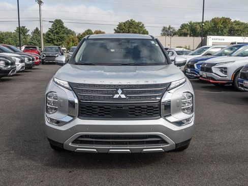 New 2024 Mitsubishi Outlander 4WD Plug-In Hybrid image 6