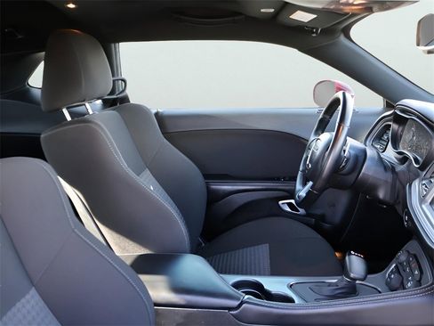 Used 2023 Dodge Challenger R/T w/ Blacktop Package image 9