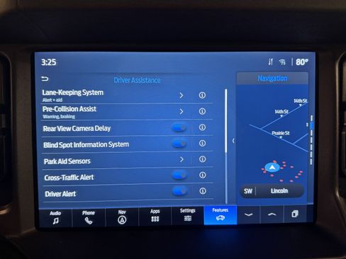 Used 2025 Ford Bronco Badlands AWD/4WD image 11