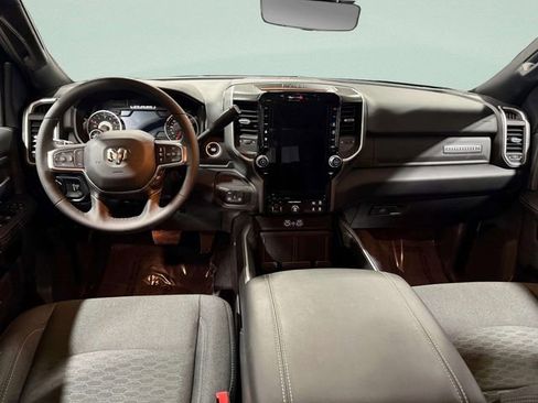 Used 2025 RAM 3500 Big Horn AWD/4WD image 11