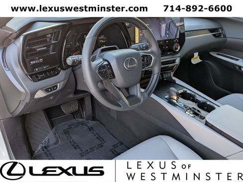 New 2026 Lexus RX 350h AWD/4WD image 9