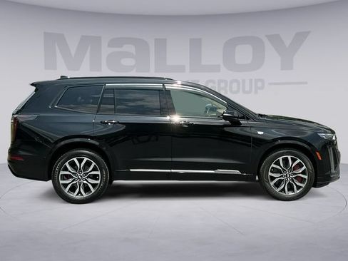 Used 2023 Cadillac XT6 Sport w/ Platinum Package AWD/4WD image 6