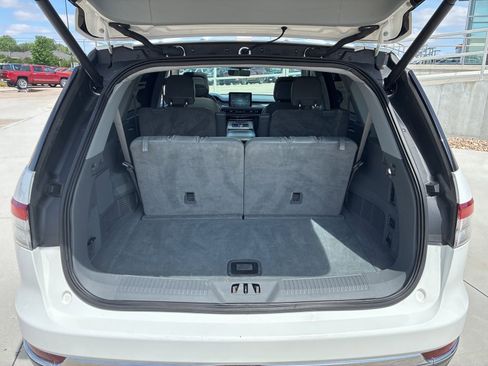 Used 2020 Lincoln Aviator Reserve w/ Equipment Group 201A AWD/4WD image 5