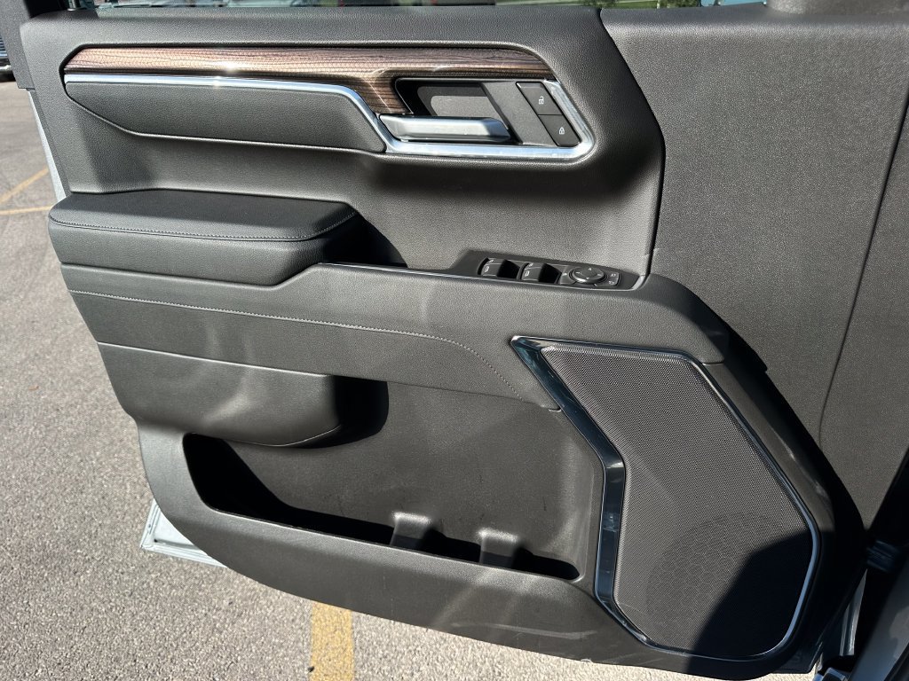 New 2026 Chevrolet Silverado 1500 RST w/ RST Select Package RWD image 23