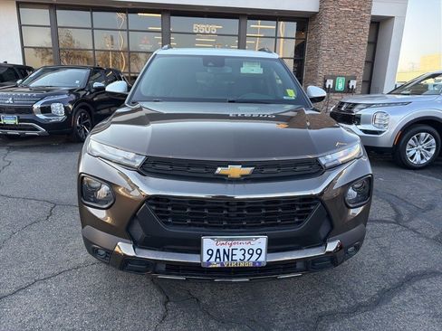 Used 2022 Chevrolet TrailBlazer ACTIV w/ Sun and Liftgate Package image 3