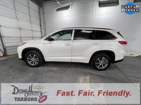 Used 2018 Toyota Highlander XLE image 5