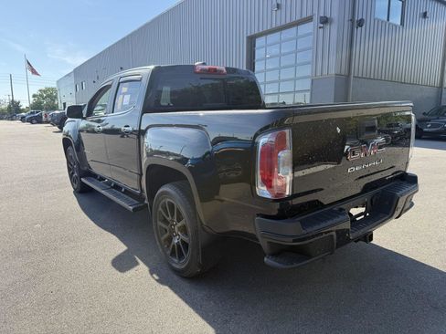 Used 2022 GMC Canyon Denali w/ Denali Black Edition Package AWD/4WD image 5