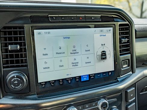 Used 2024 Ford F150 Lariat w/ Equipment Group 502A High AWD/4WD image 27