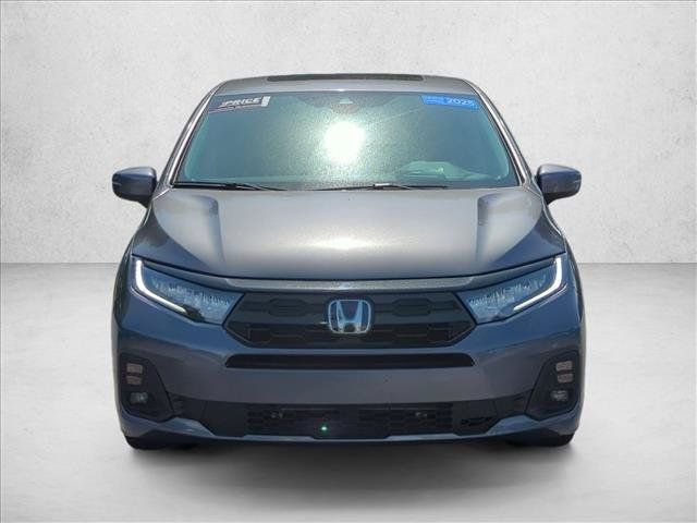 Certified 2025 Honda Odyssey EX-L image 2