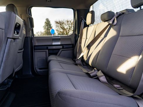 Used 2020 Ford F150 XLT w/ Equipment Group 302A Luxury AWD/4WD image 16