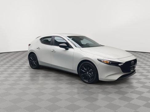 Certified 2025 MAZDA MAZDA3 s Sport image 27