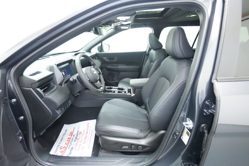 Used 2026 Subaru Outback Limited AWD/4WD image 16