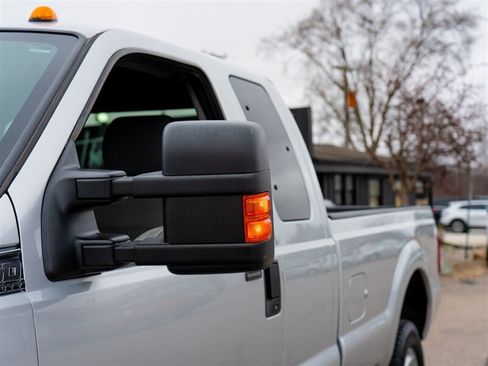 Used 2014 Ford F250 XLT w/ XLT Value Package AWD/4WD image 12