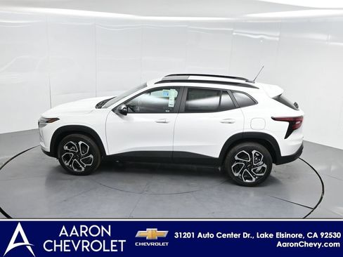 New 2026 Chevrolet Trax RS w/ Sunroof Package image 54