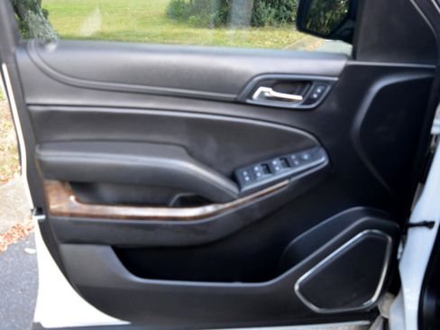 Used 2019 Chevrolet Tahoe LS w/ Skid Plate Package image 9