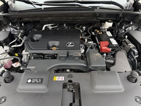 Used 2024 Lexus NX 250 FWD w/ Towing Package (2000 Lbs) image 31