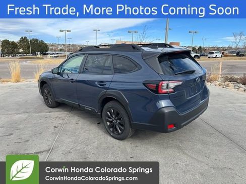 Used 2025 Subaru Outback Onyx Edition image 5