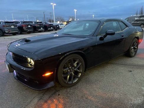 Used 2022 Dodge Challenger GT w/ Blacktop Package image 5