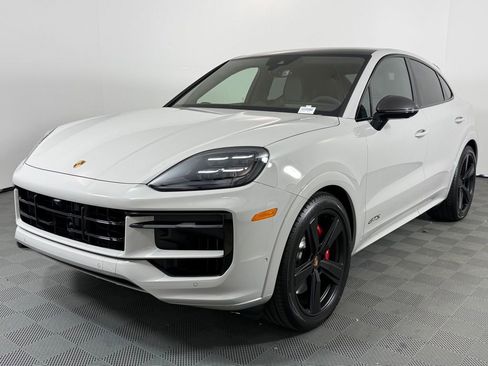 New 2026 Porsche Cayenne GTS image 1