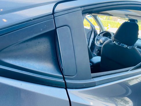 Used 2019 Honda HR-V EX image 23