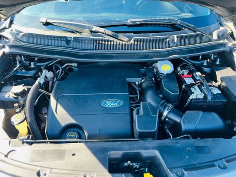 Used 2013 Ford Explorer XLT image 16