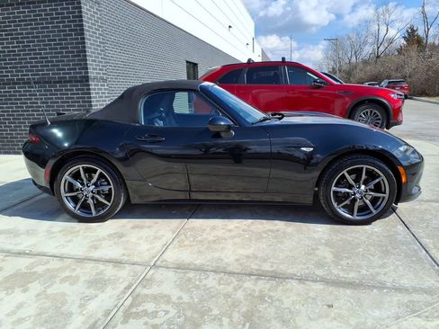 Used 2016 MAZDA MX-5 Miata Grand Touring image 8