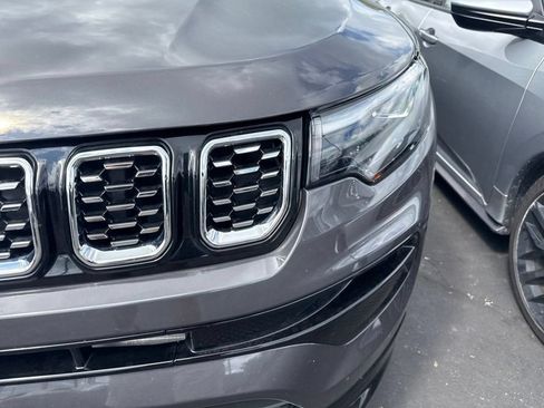 Used 2024 Jeep Compass Limited w/ Elite Group AWD/4WD image 7