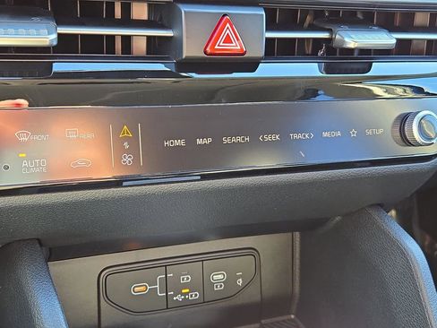 New 2026 Kia Sportage EX image 26