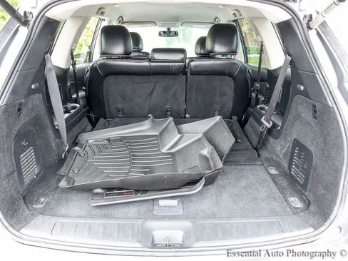 Used 2020 Nissan Pathfinder SL AWD/4WD image 25