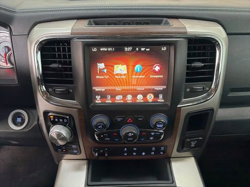 Used 2017 RAM 1500 Laramie w/ Convenience Group image 24