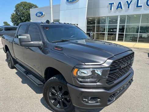 Used 2023 RAM 2500 Big Horn w/ Night Edition AWD/4WD image 6