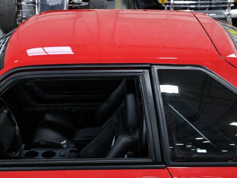 Used 1993 Ford Mustang LX RWD image 8