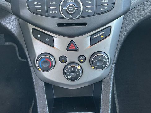 Used 2012 Chevrolet Sonic LS image 15