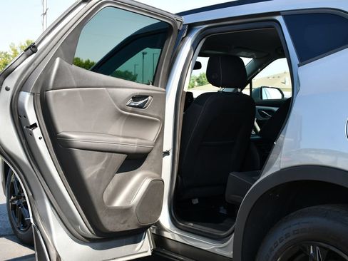 Used 2023 Chevrolet Blazer LT w/ Convenience Package FWD image 21