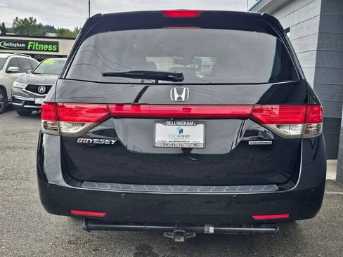 Used 2014 Honda Odyssey Touring image 4