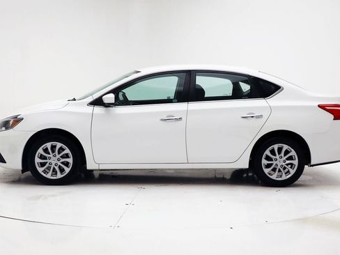 Used 2019 Nissan Sentra SV image 5
