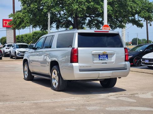 Used 2016 Chevrolet Suburban LT w/ Texas Edition Package RWD image 7