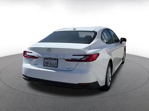 Used 2025 Toyota Camry LE image 14