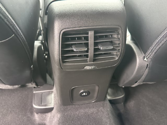Used 2024 Ford Escape ST-Line w/ Tech Pack #1 AWD/4WD image 15