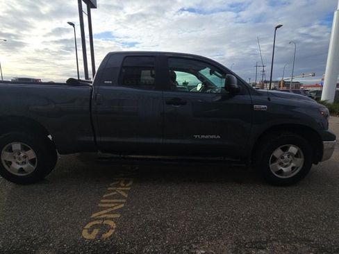 Used 2010 Toyota Tundra 4x4 Double Cab image 5