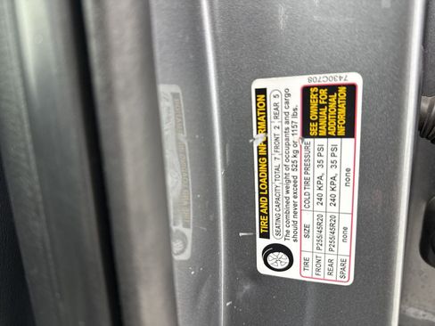 Used 2022 Mitsubishi Outlander SE image 40