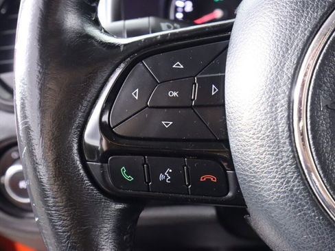 Used 2019 Jeep Renegade Altitude w/ Quick Order Package 2XM image 12