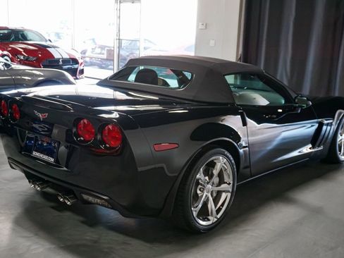 Used 2011 Chevrolet Corvette Grand Sport w/ Preferred Equipment Group image 7