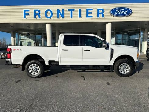 Used 2023 Ford F250 XLT w/ 360-Degree Camera Package image 1