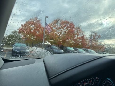 Used 2020 Chevrolet Suburban Premier w/ RST Edition image 9