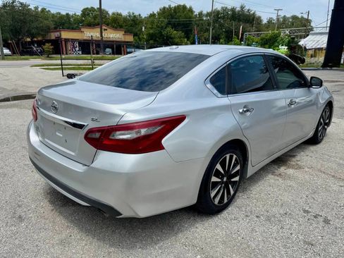 Used 2018 Nissan Altima 2.5 SL FWD image 5